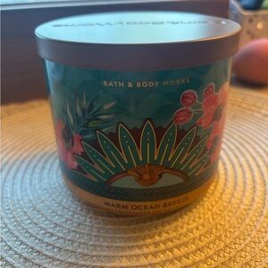 Bath and body works warm ocean breeze 3 wick candle